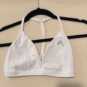 Oner Active Easy Lift Ultra Minimal V Neck Bralette